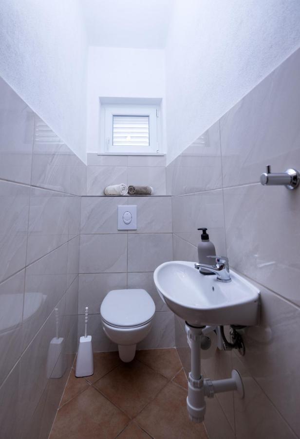 Apartment Jelcic Подстрана Экстерьер фото