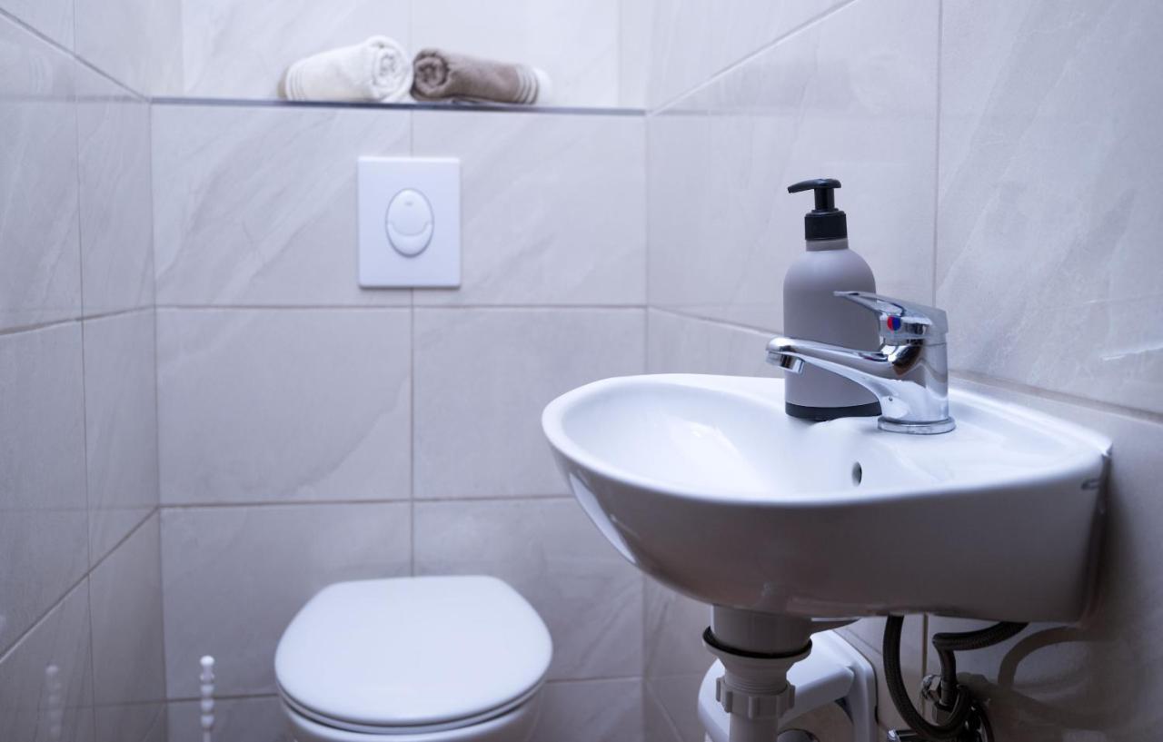 Apartment Jelcic Подстрана Экстерьер фото